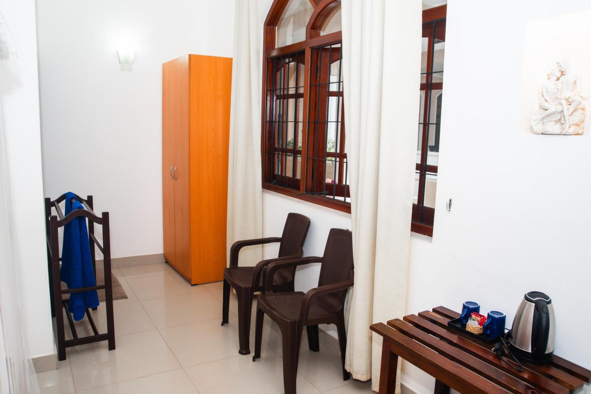 Angel Inn Guest House เนกอมโบ ภายนอก รูปภาพ