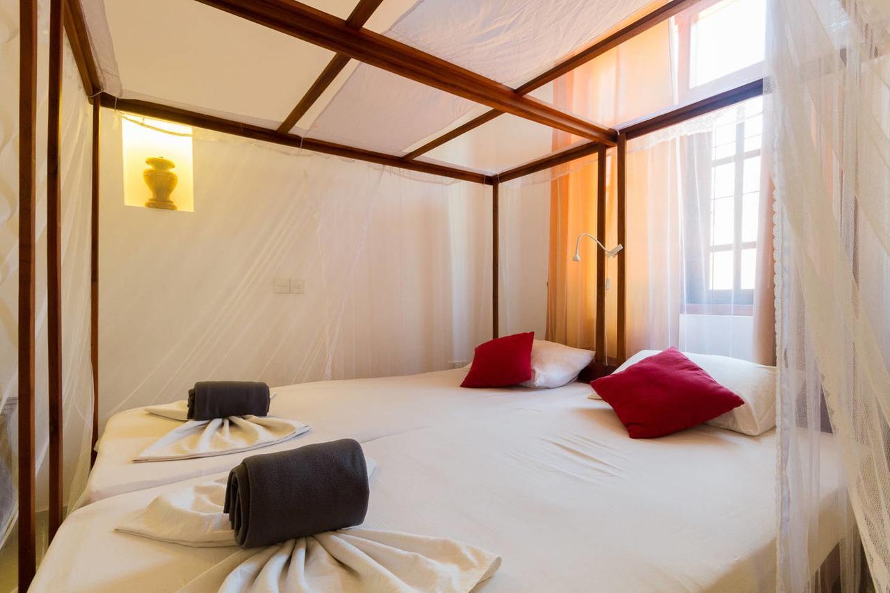 Angel Inn Guest House เนกอมโบ ภายนอก รูปภาพ