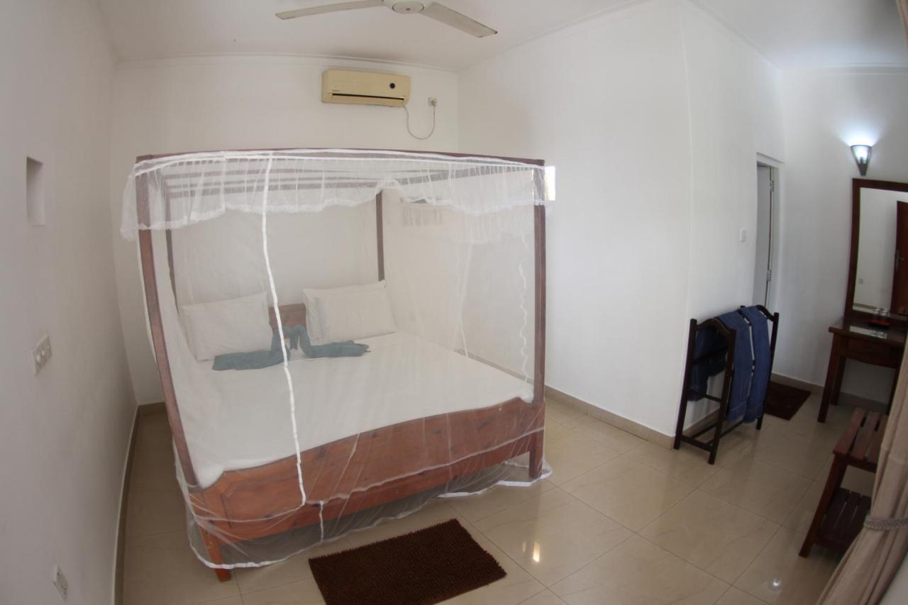 Angel Inn Guest House เนกอมโบ ภายนอก รูปภาพ